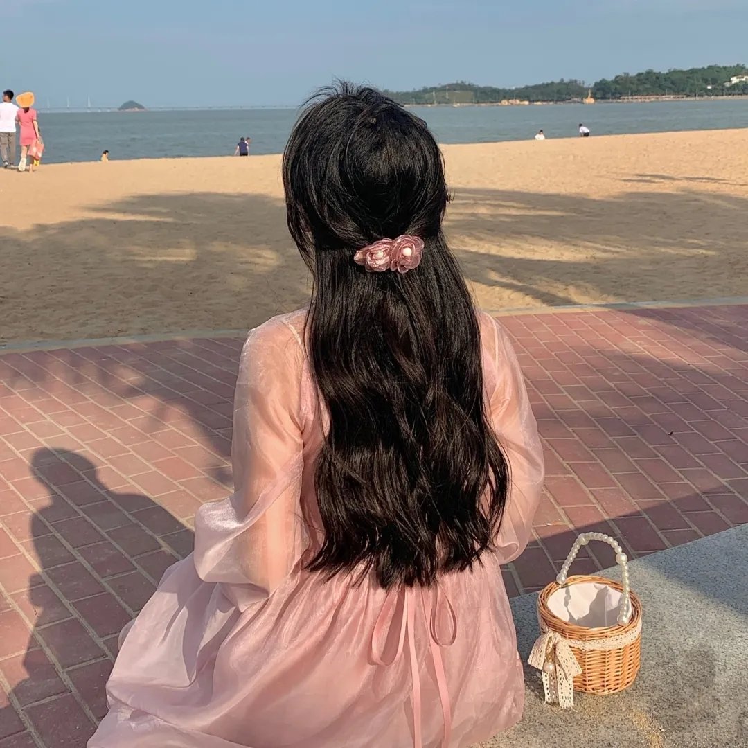 咀对咀 海报