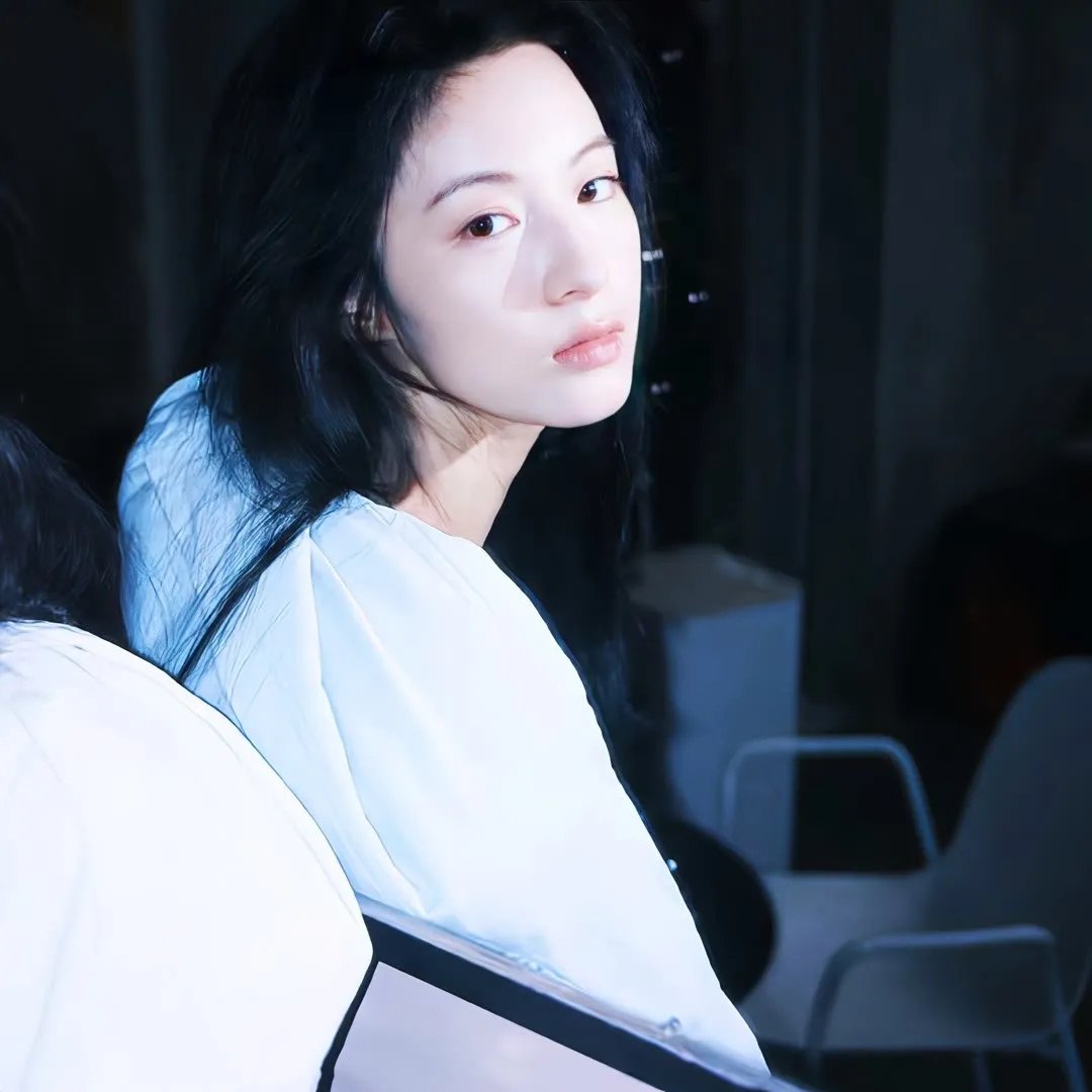杨洋三嫁 海报